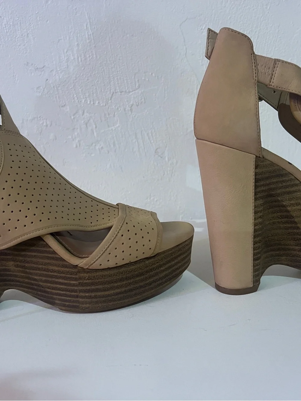 Gianni Bini Byrklee Leather Perforated Leather Wood Wedges